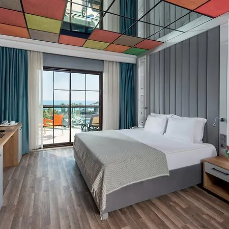 Siam Elegance & Otel