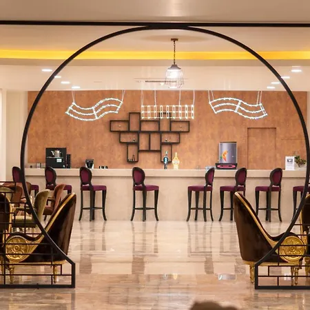 Siam Elegance & Otel 5*