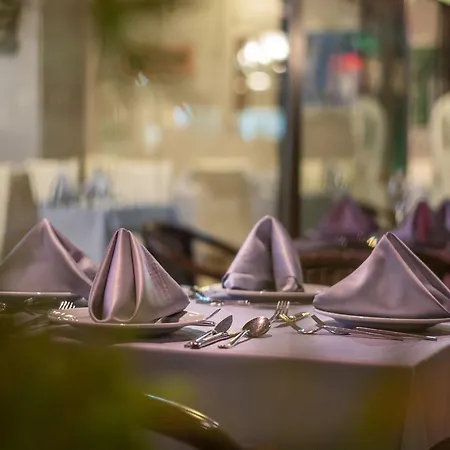 Siam Elegance Hotel&spa Hotel